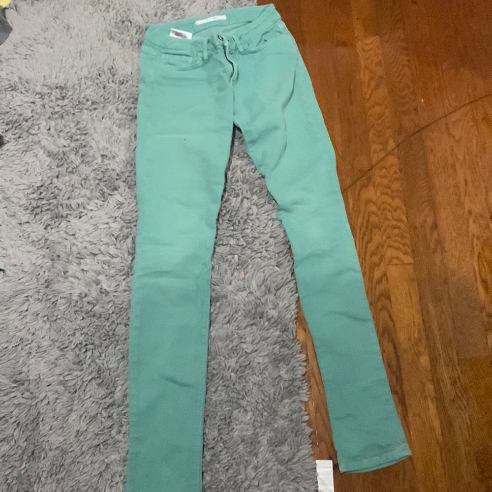 Basic turquoise jeans